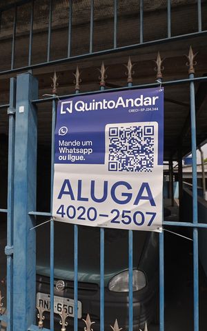 Casa para alugar com 60m², 2 quartos e 1 vagaPlaca instalada em 15/09/2026 com o código IMWU-716