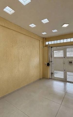 Casa para alugar com 130m², 2 quartos e 1 vaga Casa para alugar com 130m², 2 quartos e 1 vagaGaragem