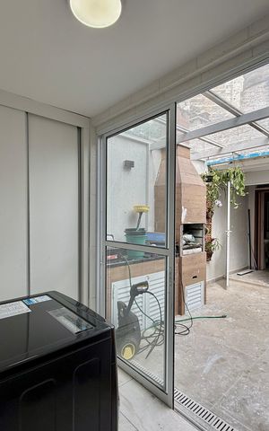 Casa para alugar com 130m², 2 quartos e 1 vaga Casa para alugar com 130m², 2 quartos e 1 vagaÁrea de Serviço