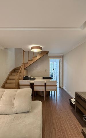 Casa para alugar com 130m², 2 quartos e 1 vaga Casa para alugar com 130m², 2 quartos e 1 vagaSala
