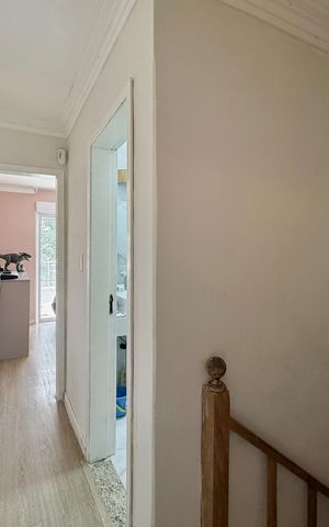 Casa para alugar com 130m², 2 quartos e 1 vaga Casa para alugar com 130m², 2 quartos e 1 vagaCorredor Quartos