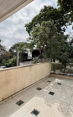 Casa para alugar com 130m², 2 quartos e 1 vaga Casa para alugar com 130m², 2 quartos e 1 vagaSacada Quarto 2