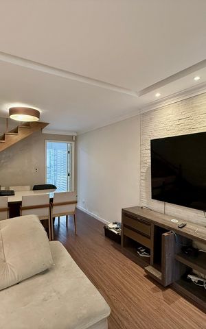 Casa para alugar com 130m², 2 quartos e 1 vaga Casa para alugar com 130m², 2 quartos e 1 vagaSala