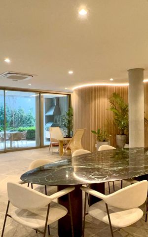 Apartamento à venda com 275m², 3 quartos e 3 vagas Apartamento à venda com 275m², 3 quartos e 3 vagasÁrea comum