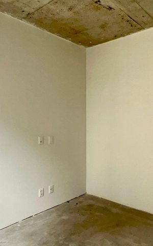 Apartamento à venda com 275m², 3 quartos e 3 vagas Apartamento à venda com 275m², 3 quartos e 3 vagasSuíte 2
