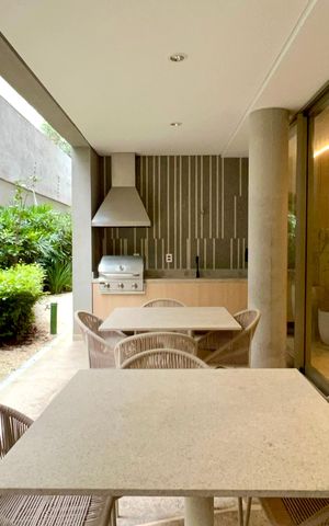 Apartamento à venda com 275m², 3 quartos e 3 vagas Apartamento à venda com 275m², 3 quartos e 3 vagasChurrasqueira