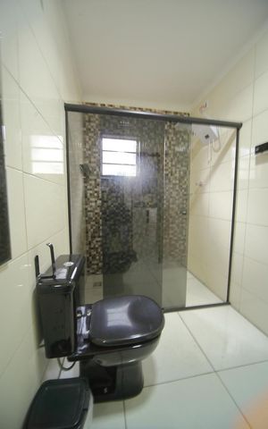 Casa para alugar com 50m², 2 quartos e 1 vagaBanheiro 