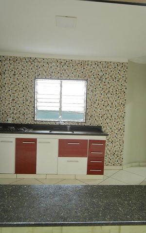 Casa para alugar com 50m², 2 quartos e 1 vagaCozinha 