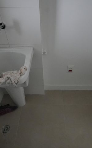Apartamento à venda com 79m², 2 quartos e 2 vagasÁrea de Serviço