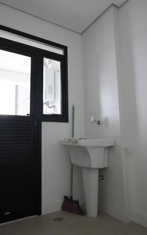 Apartamento à venda com 79m², 2 quartos e 2 vagasÁrea de Serviço