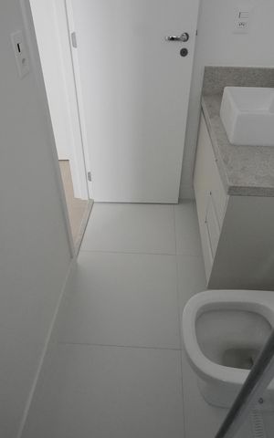 Apartamento à venda com 79m², 2 quartos e 2 vagasBanheiro da Suite 2