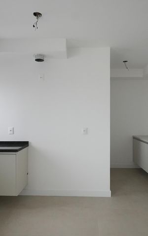 Apartamento à venda com 79m², 2 quartos e 2 vagasCozinha