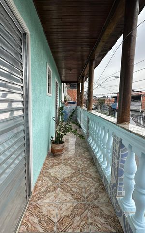 Casa para alugar com 80m², 2 quartos e sem vagaVaranda