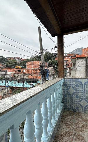 Casa para alugar com 80m², 2 quartos e sem vagaVaranda