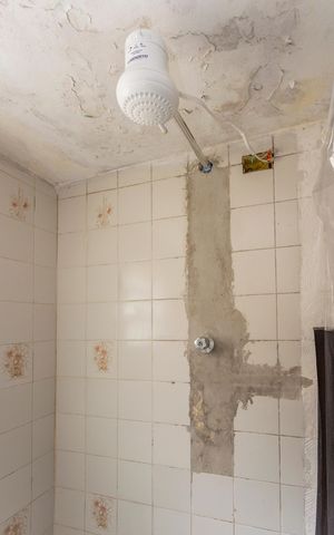 Casa à venda com 100m², 2 quartos e 2 vagasBanheiro