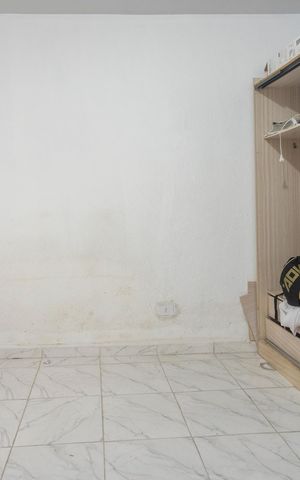 Casa à venda com 100m², 2 quartos e 2 vagasQuarto 1