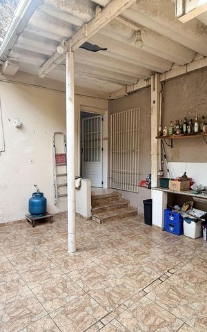 Casa à venda com 130m², 2 quartos e 2 vagasChurrasqueira