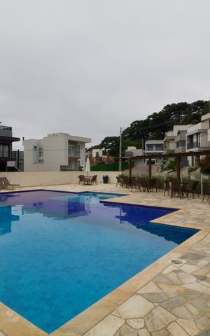 Casa de condomínio para alugar com 160m², 3 quartos e 2 vagas Casa de condomínio para alugar com 160m², 3 quartos e 2 vagasÁrea comum - Piscina