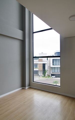 Casa de condomínio para alugar com 160m², 3 quartos e 2 vagas Casa de condomínio para alugar com 160m², 3 quartos e 2 vagasSala