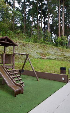 Casa de condomínio para alugar com 160m², 3 quartos e 2 vagas Casa de condomínio para alugar com 160m², 3 quartos e 2 vagasÁrea comum - Playground
