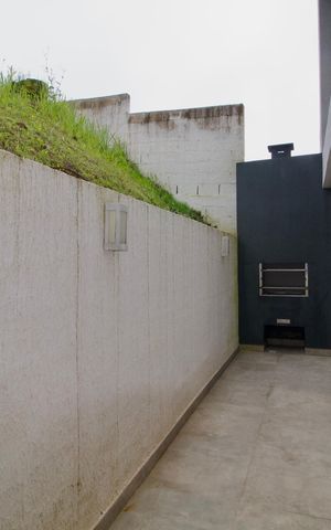Casa de condomínio para alugar com 160m², 3 quartos e 2 vagas Casa de condomínio para alugar com 160m², 3 quartos e 2 vagasQuintal