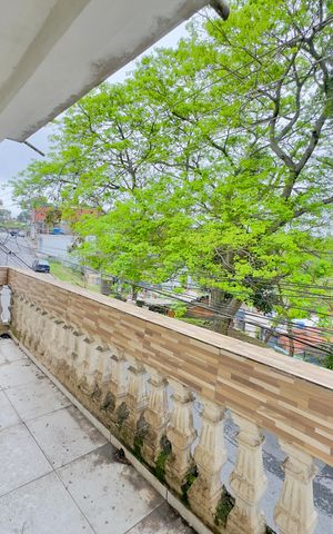 Casa à venda com 286m², 6 quartos e 2 vagasSacada casa 2