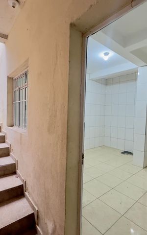 Casa à venda com 286m², 6 quartos e 2 vagasCozinha casa 1