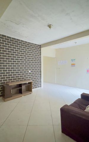 Casa à venda com 286m², 6 quartos e 2 vagasSala casa 2