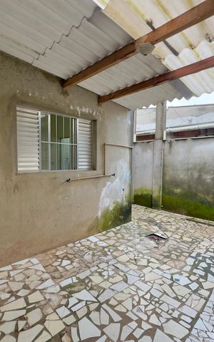 Casa à venda com 286m², 6 quartos e 2 vagasQuintal casa 3