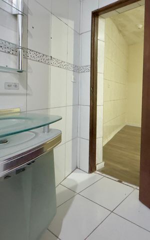 Casa à venda com 286m², 6 quartos e 2 vagasBanheiro 3 casa 3