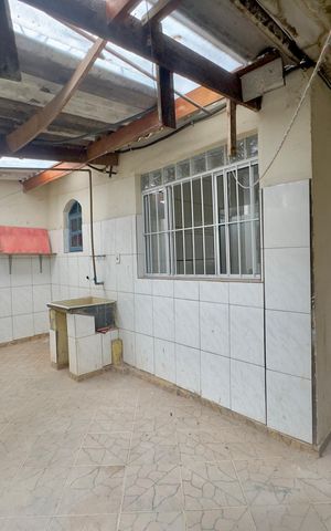 Casa à venda com 286m², 6 quartos e 2 vagasÁrea de Serviço casa 2