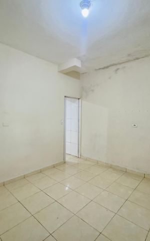 Casa à venda com 286m², 6 quartos e 2 vagasQuarto casa 1