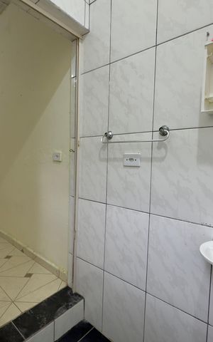 Casa à venda com 286m², 6 quartos e 2 vagasBanheiro 2 casa 3
