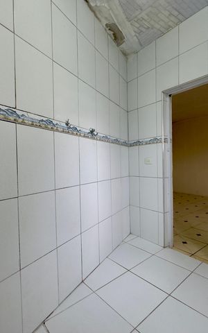 Casa à venda com 286m², 6 quartos e 2 vagasBanheiro 1 casa 3