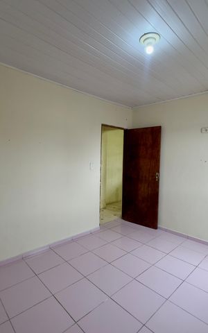 Casa à venda com 286m², 6 quartos e 2 vagasQuarto 3 casa 3