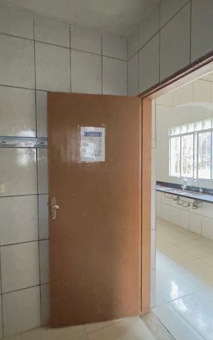 Casa à venda com 286m², 6 quartos e 2 vagasBanheiro casa 2