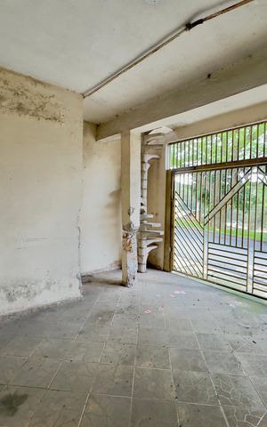 Casa à venda com 286m², 6 quartos e 2 vagasGaragem