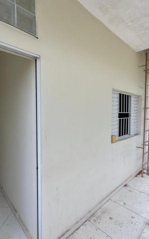 Casa à venda com 286m², 6 quartos e 2 vagasSacada casa 2