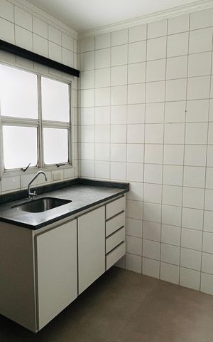 Apartamento para alugar com 80m², 3 quartos e 2 vagas