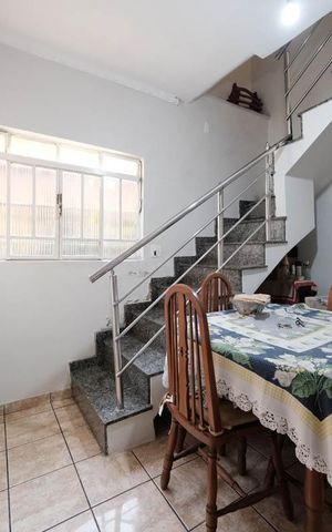 Casa à venda com 125m², 3 quartos e 2 vagasCozinha