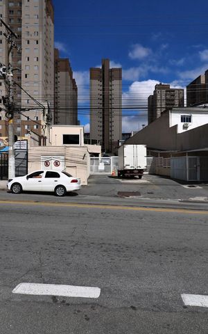Apartamento à venda com 52m², 2 quartos e 1 vagaFachada