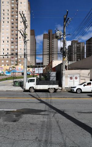 Apartamento à venda com 52m², 2 quartos e 1 vagaFachada