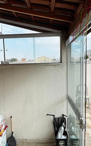 Apartamento à venda com 100m², 2 quartos e 1 vaga Apartamento à venda com 100m², 2 quartos e 1 vagaCobertura