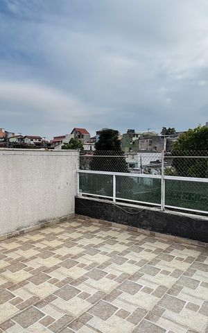 Apartamento à venda com 100m², 2 quartos e 1 vaga Apartamento à venda com 100m², 2 quartos e 1 vagaCobertura