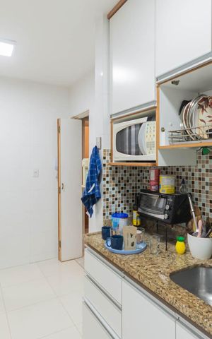 Apartamento à venda com 64m², 2 quartos e 1 vagaCozinha