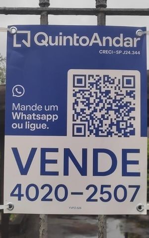Casa à venda com 162m², 4 quartos e 3 vagas Casa à venda com 162m², 4 quartos e 3 vagasPlaca