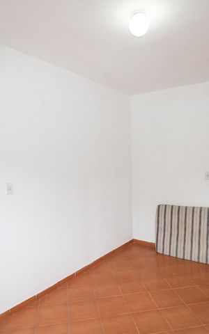 Casa à venda com 162m², 4 quartos e 3 vagas Casa à venda com 162m², 4 quartos e 3 vagasQuarto 3
