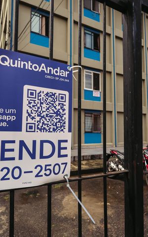 Apartamento à venda com 45m², 2 quartos e 1 vagaFachada