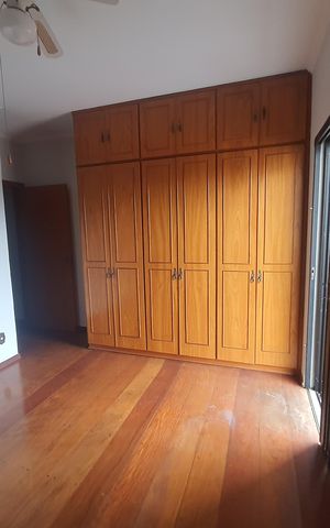 Casa para alugar com 250m², 3 quartos e 4 vagasQuarto