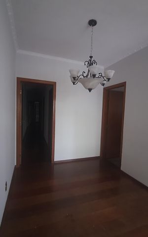Casa para alugar com 250m², 3 quartos e 4 vagasQuarto